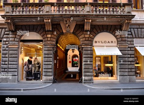 burberry roma via dei condotti|burberry orologi sito ufficiale.